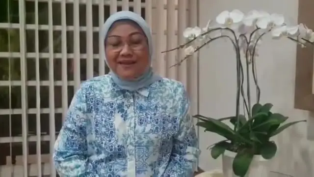 Menteri Tenaga Kerja RI Ida Fauziah terkonfirmasi positif Covid-19 hari Kamis (3/12). Bagaimana kabarnya saat ini?