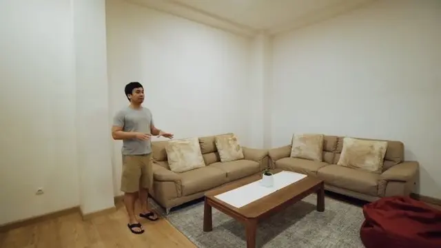 Salah satu bentuk bagian kantor sekaligus rumah Raditya Dika (Youtube)