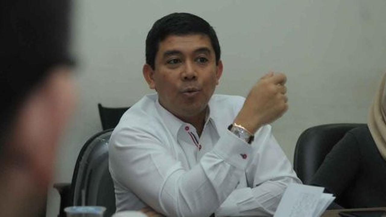 Menpan RB ingatkan sanksi pecat bagi PNS yang ikutan politik Pilkada