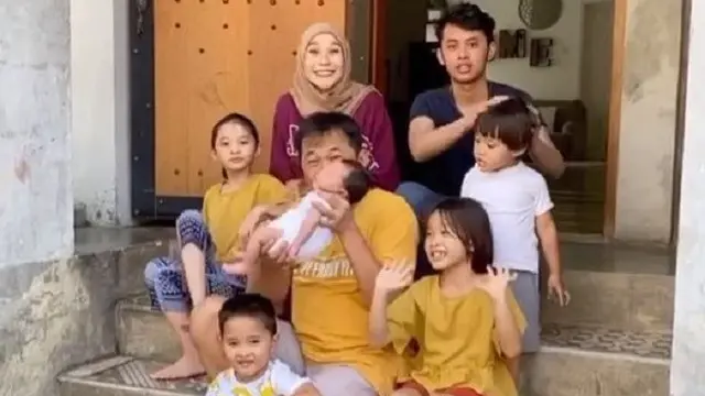 Hanung Bramantyo (Foto: Instagram/@hanungbramantyo)