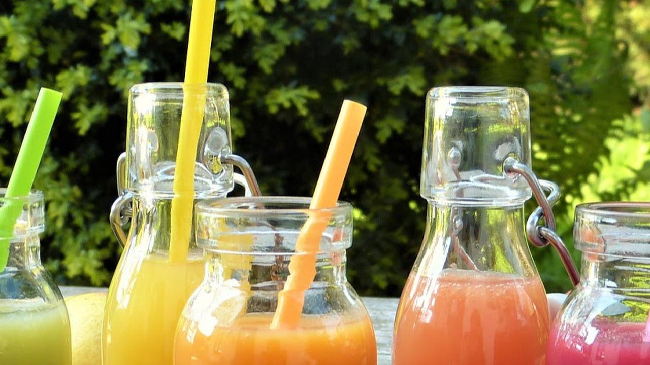 ilustrasi smoothies