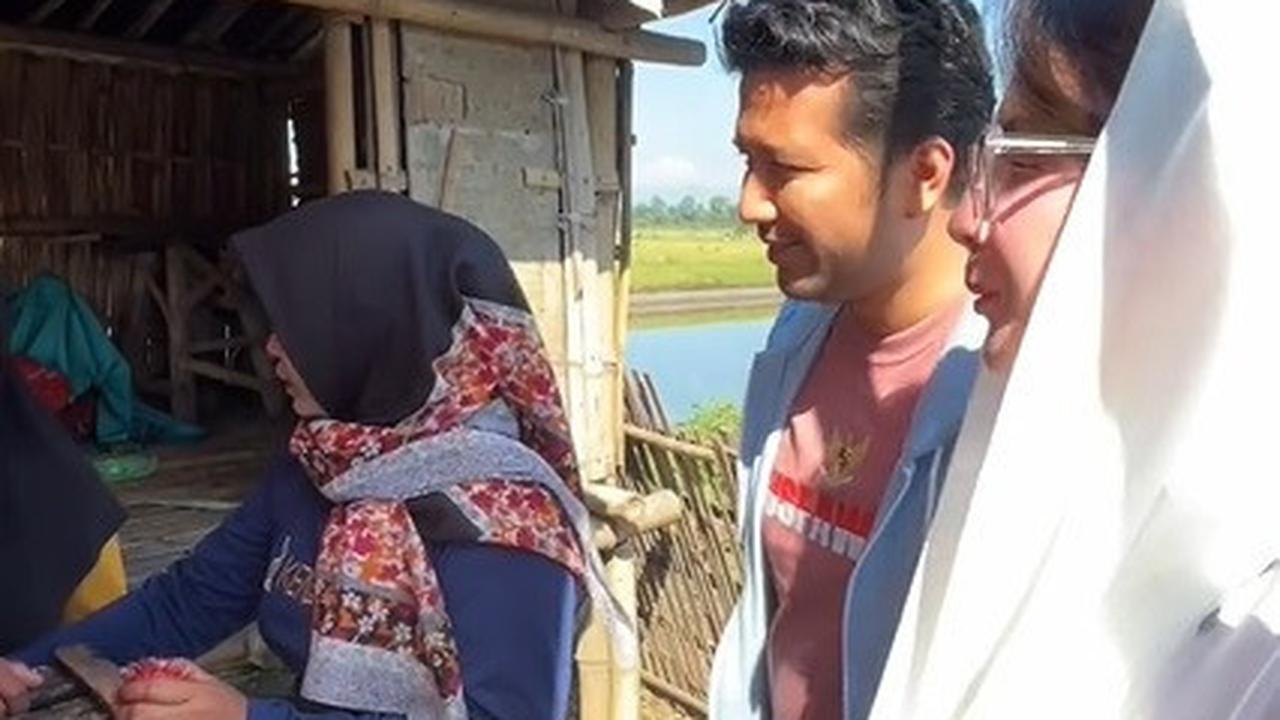 Arumi Bachsin dan Emil Dardak Borong Rambutan Binjai di Pinggir Jalan, Netizen: 'Rendah Hati Meski Sudah Tinggi'