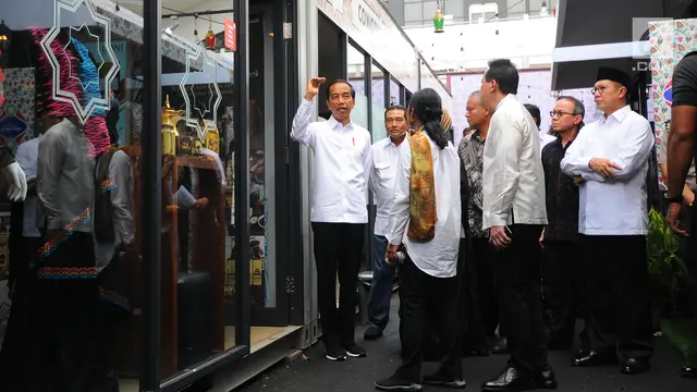 Jokowi Resmikan Halal Park di Senayan