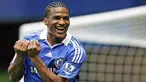 Chelsea's French midfielder Florent Malouda celebrates scoring a goal during the Premier League football match between Chelsea and Fulham at Stamford Bridge, West London, England, on May 2, 2009. AFP PHOTO/Glyn Kirk.