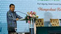 Wakil Presiden RI ke 10 dan 12, Jusuf Kalla atau JK saat memberikan sambutan dalam acara Muktamar ke 5 Ikatan Ahli Ekonomi Islam Indonesia (IAEI) di Hotel Sahid Jaya, Jakarta, kamis malam (15/05/2025). (Foto: Istimewa).