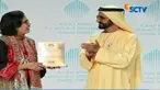 Penghargaan sebagai menteri terbaik diserahkan oleh pemimpin Dubai, Sheikh Mohammad Bin Rashid Al Maktoum.