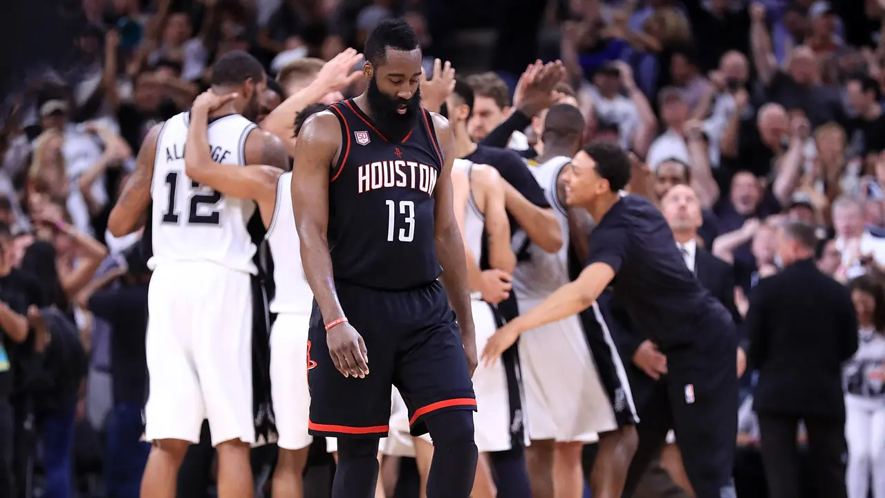 Playoffs-NBA-2017-San-Antonio-Spurs-Houston-Rockets