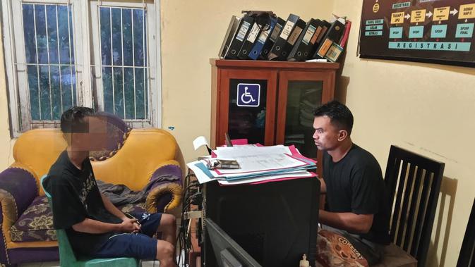 Tersinggung Gara-gara Chat Singkat, Pria di Sukabumi Gelap Mata Serang Warga Pakai Kapak hingga Tewas