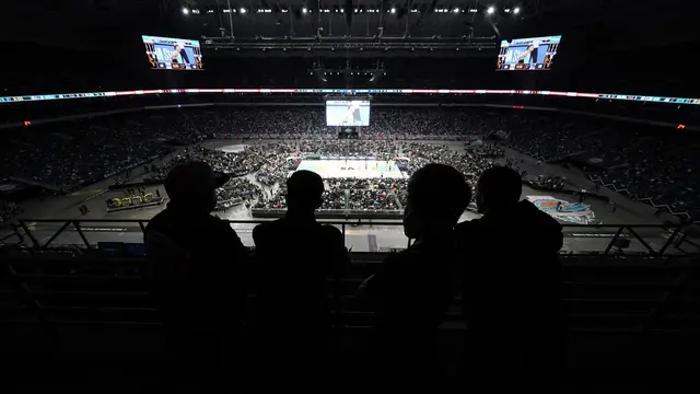 Rekor Penonton Terbanyak di NBA Pecah pada Laga Spurs vs Warriors
