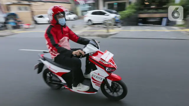 Kurangi Polusi Udara, Lion Parcel Jalin Kerjasama dengan Gesits