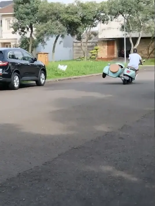 Glenn Alinskie (Instagram/chelseaoliviaa)