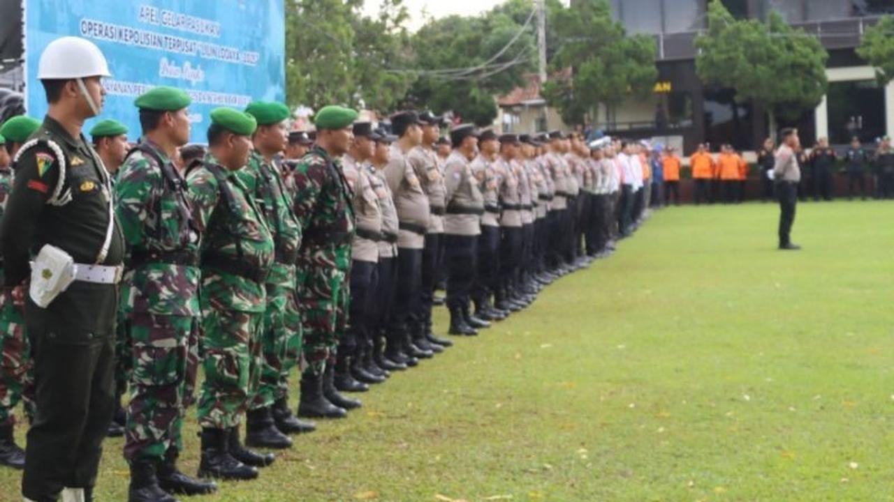 Polres Kuningan Siagakan 584 Personel Gabungan untuk Pengamanan Natal Tahun Baru Kuningan 2025/2026