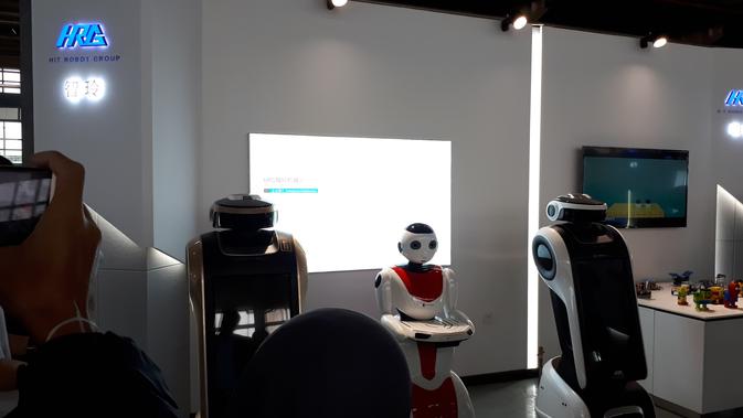 Entertainment Robot di kantor HRG, Harbin, China. (Liputan6.com/Tanti Yulianingsih)