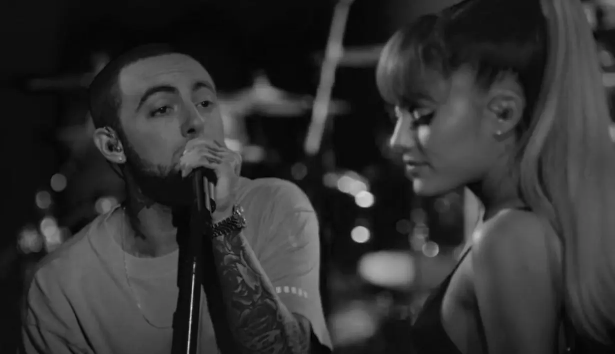 Terakhir, Ariana Grande pun mendoakan agar Mac Miller bisa beristirahat dengan tenang. (Hall Of Fame Magazine)