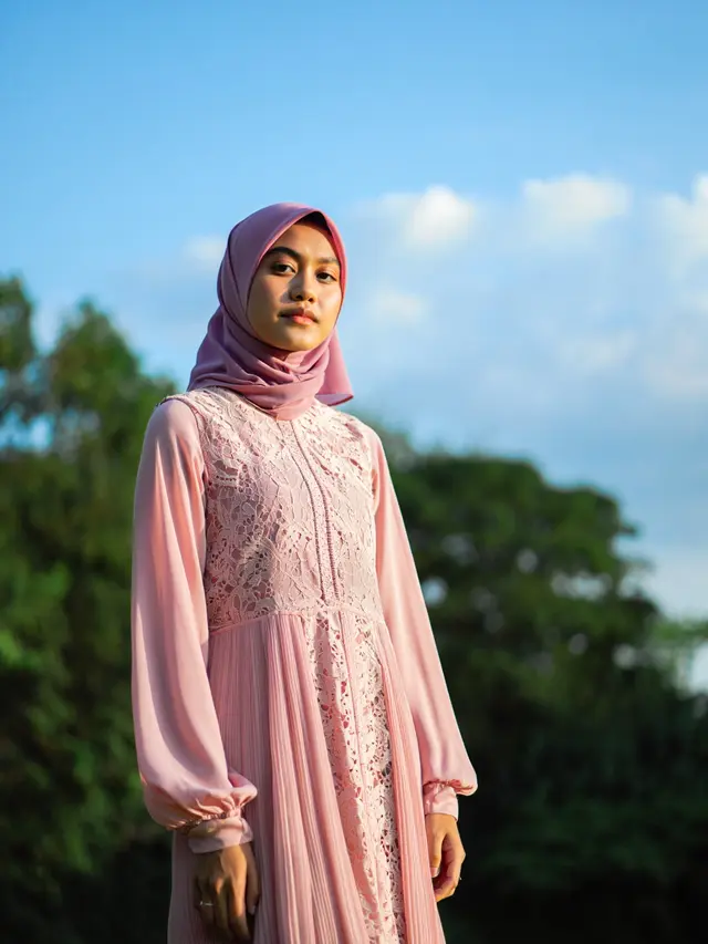 Gamis Brokat Kombinasi Sifon Modern 2025