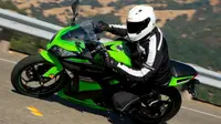 8 Fakta dan Daya Tarik New Ninja 300