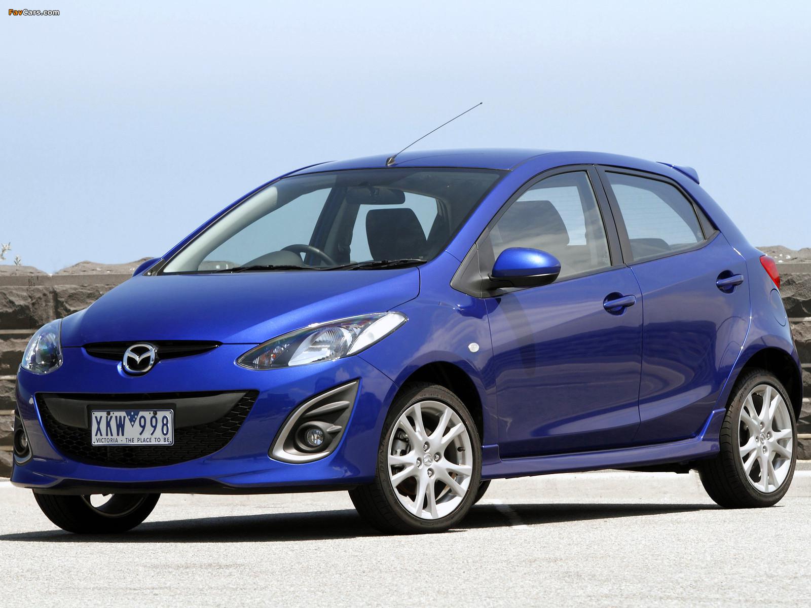 Mazda 2 (favcars.com)