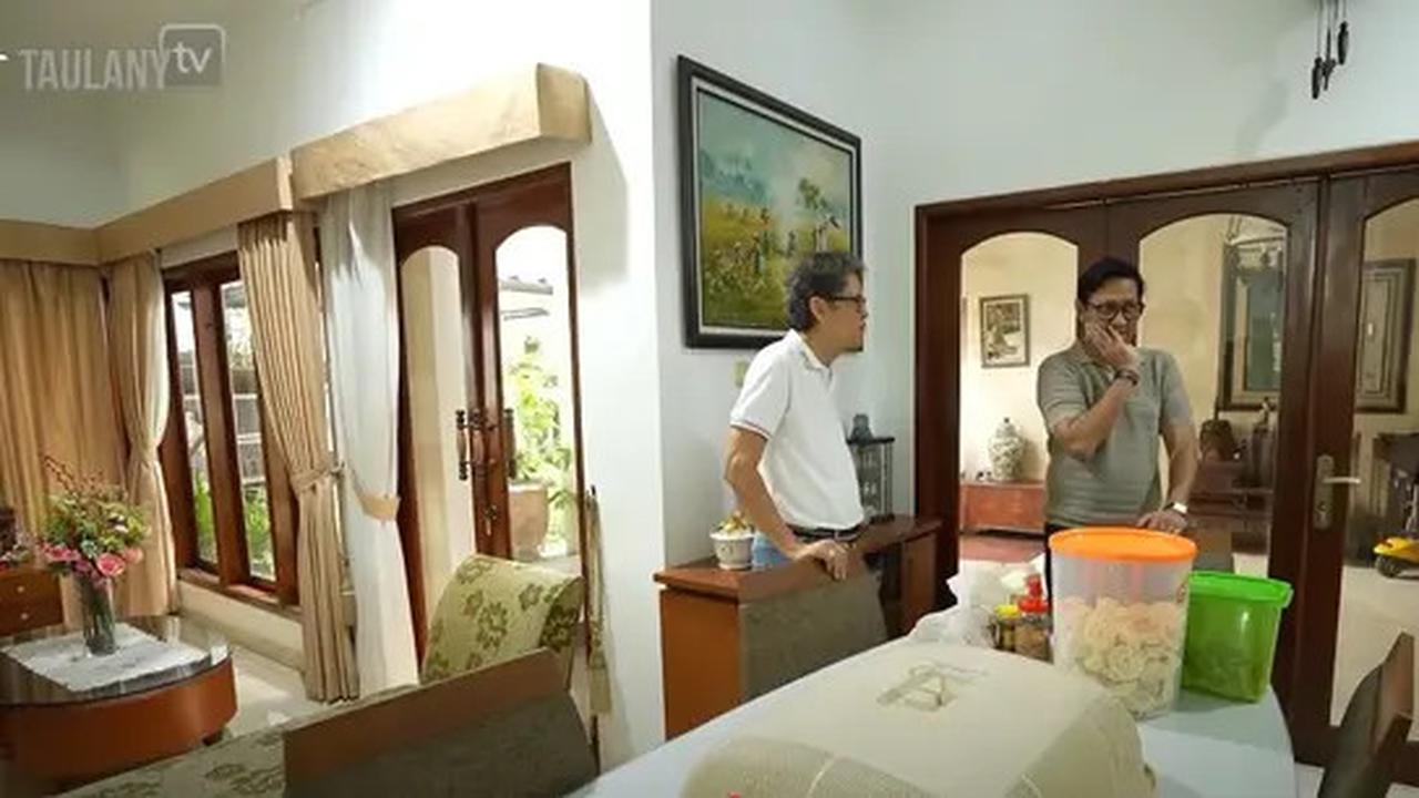 Potret Dapur Rumah Keong Dokter Boyke dengan Desain Klasik Penuh Makna