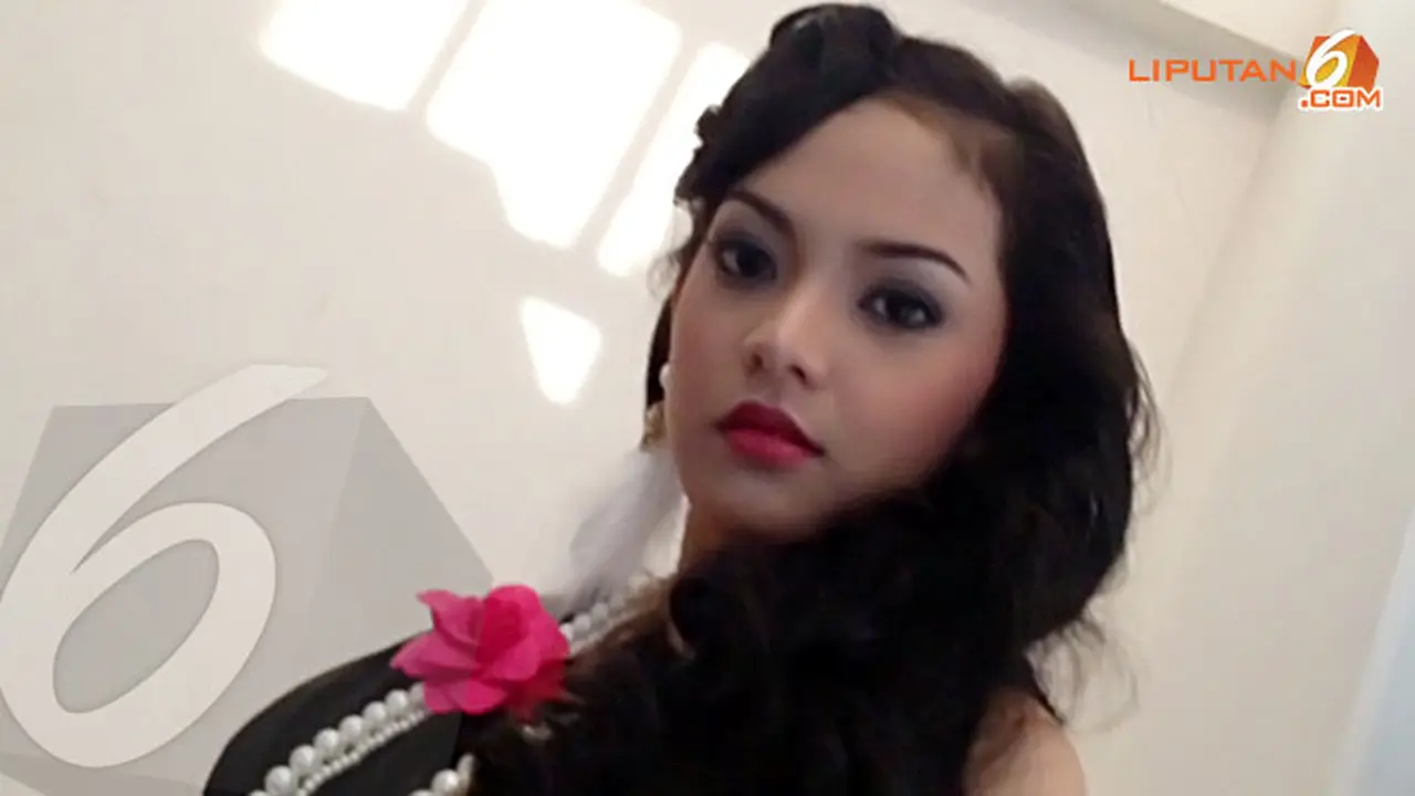 micel-rafika-nasution-131019b.jpg