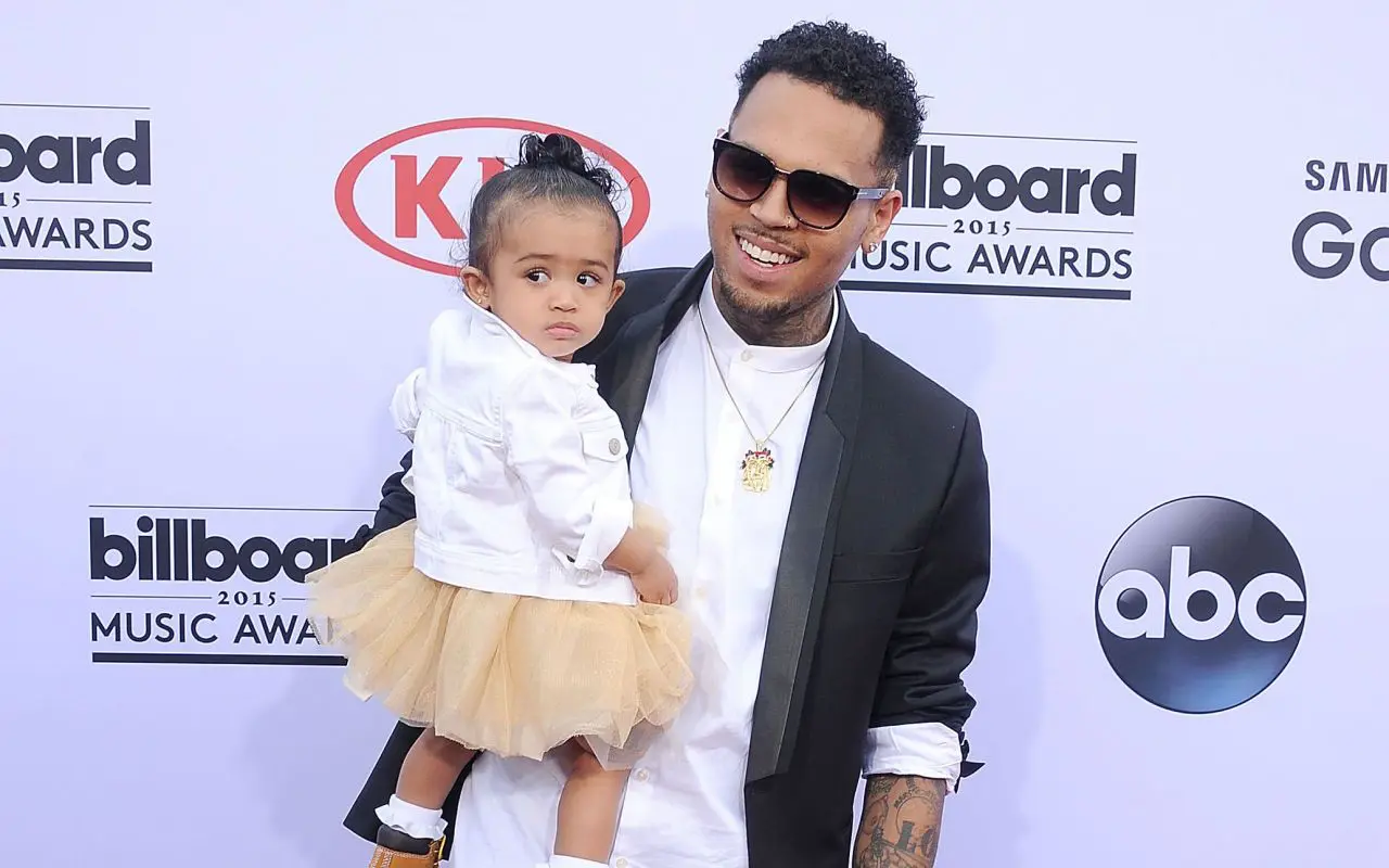 Chris Brown dan putrinya, Royalty yang berusia 1 tahun