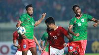 Striker Timnas Indonesia, M. Rafli ketika melakoni ujicoba versus Bangladesh hari Rabu (01/06/2022). (Muhammad Iqbal Ichsan/Bola.com)