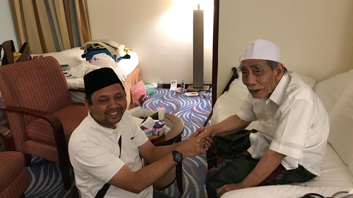 Mbah Moen Ungkap Fakta Jumlah Pintu Surga Sama dengan Anggota Sujud, Simak Penjelasannya