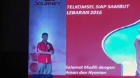 Vice President Network Quality Management Telkomsel Hanang Setiohargo memaparkan hasil uji jaringan di Semarang, Kamis (19/5/2016). (Liputan6.com/Agustin Setyo Wardani)