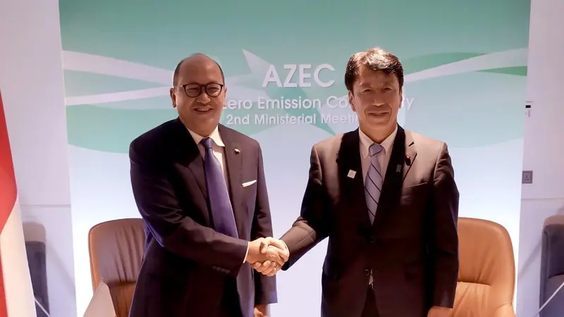 Menteri Investasi/Kepala Badan Koordinasi Penanaman Modal (Menteri Investasi/BKPM) Rosan Roeslani baru saja menghadiri The 2nd Asia Zero Emmision Community (AZEC) Ministerial Meeting.