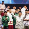 Ketua Umum Partai Gerindra Prabowo Subianto saat deklarasi koalisi antara Partai Gerindra dan Partai Kebangkitan Bangsa (PKB) dalam Rapimnas Gerindra di SICC, Sentul, Kabupaten Bogor, Jawa Barat, Sabtu (13/8/2022). Partai Gerindra dan PKB secara resmi menyatakan berkoalisi untuk pemilu 2024. (Liputan6.com/Faizal Fanani)