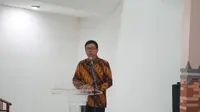 Ketua Dewan Pers, Yosep Adi Prasetyo saat memberikan kata sambutan pada deklarasi berdirinya Asosiasi Media Siber Indonesia (AMSI) di Jakarta, Selasa (18/4/2017). (Liputan6.com/Agustin Setyo Wardani)