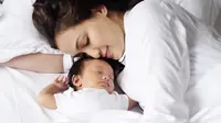 Ini Bukti Anak Rio Dewanto Berwajah Mirip dengan Bapaknya