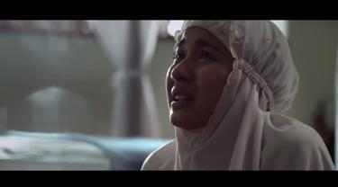 Tangis Laudya Cynthia Bella Di Teaser Surga Yang Tak Dirindukan News Entertainment Fimela Com