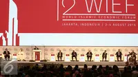 WIEF Foundation Tun Musa Hitam memberikan sambutan dalam Pembukaan World Islamic Economic ke-12 di Jakarta, Selasa (2/8). Pertemuan KTT WIEF ke-12 Tahun 2016 berlangsung 2 - 4 Agustus. (Liputan6.com/Faizal Fanani)