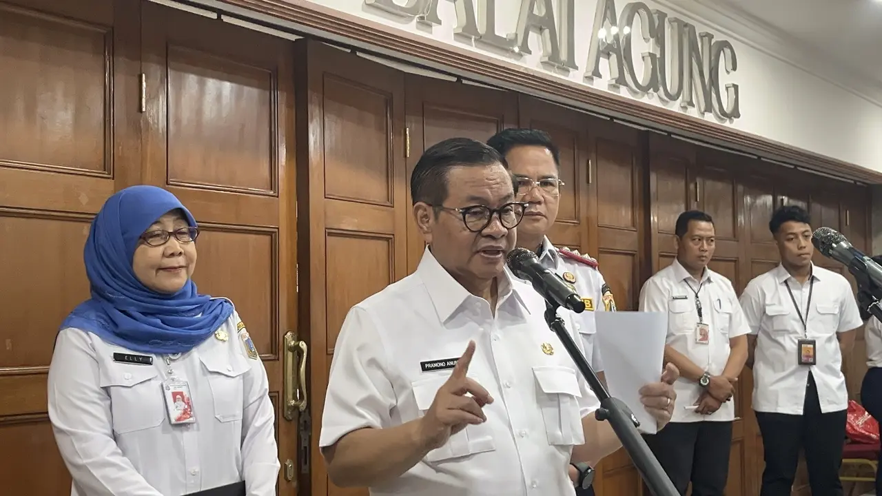 Gubernur DKI Jakarta Pramono Anung di Balai Kota DKI Jakarta, Rabu (29/10/2025).