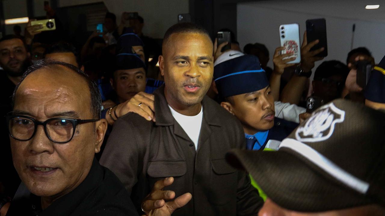 Foto: Momen Patrick Kluivert Tiba di Indonesia