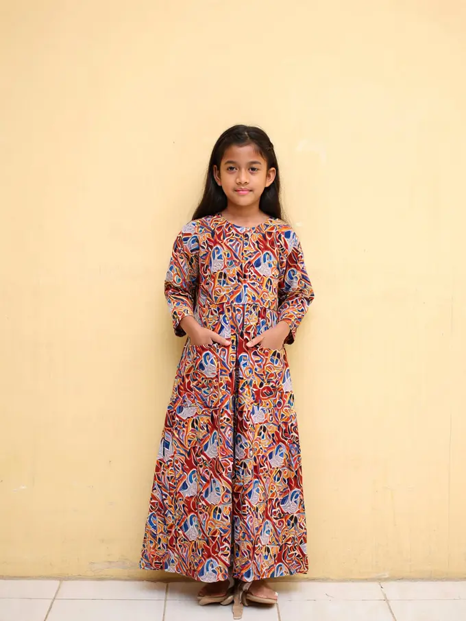 Model Gamis Batik Anak Perempuan Modern