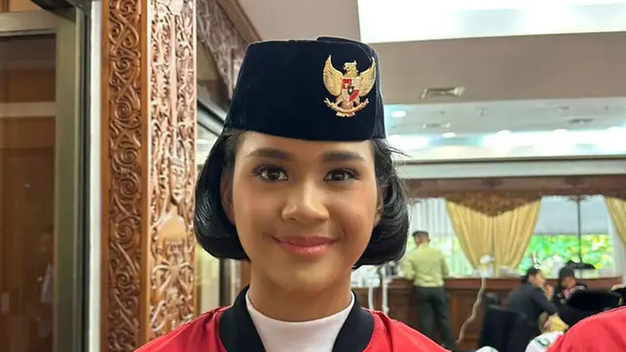 Profil Pembawa Baki Aliah Sakira dan Pembawa Baki Cadangan Sultana Najwa di Penurunan Bendera HUT RI 2025