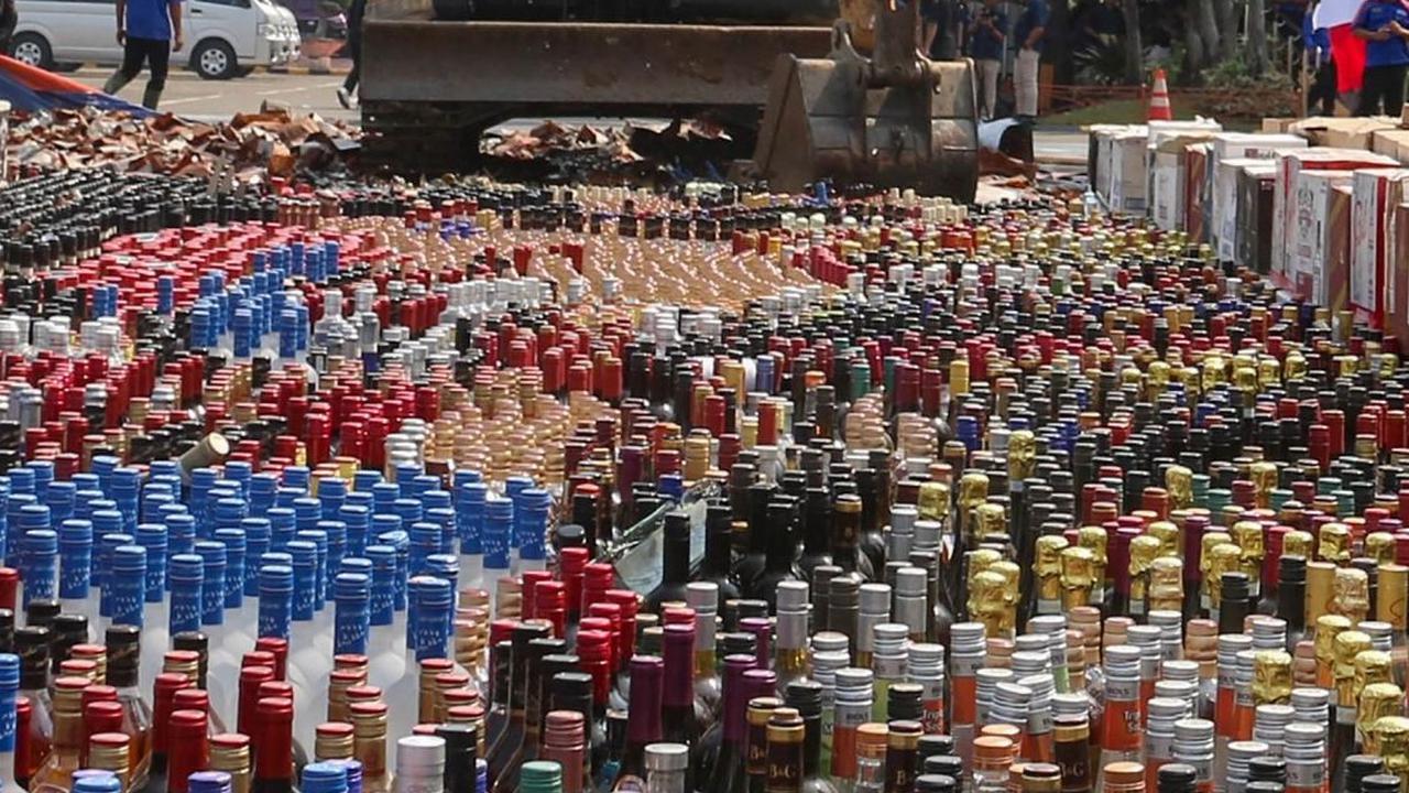 Total nilai barang yang dimusnahkan mencapai 165 miliar rupiah. Foto: merdeka.com / Arie Basuki<br>