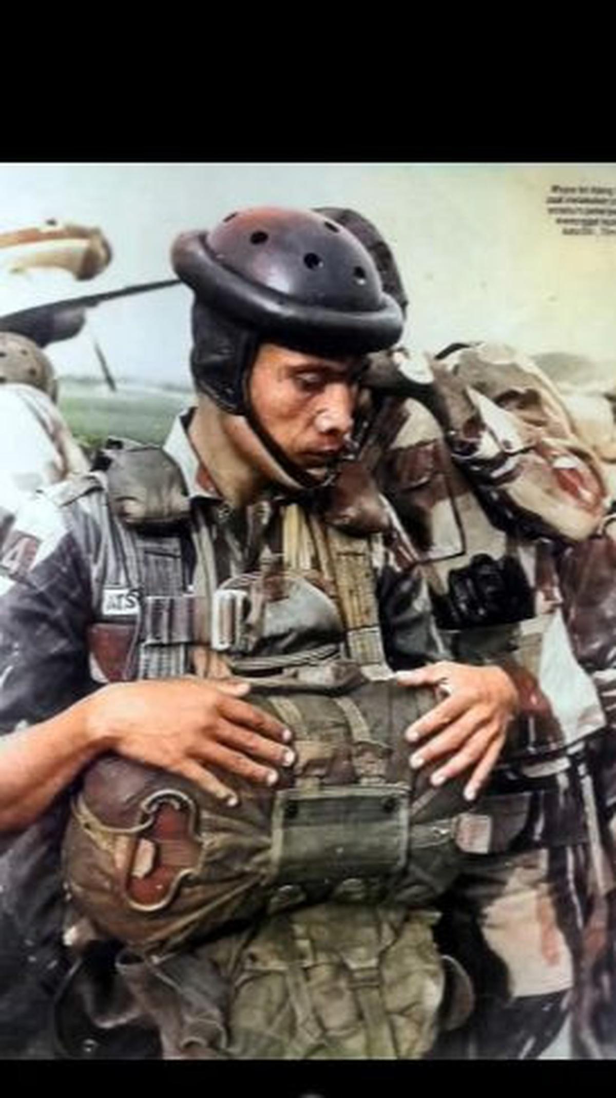 Sebagai perwira, Mayor Atang Sutresna mendapat tugas tambahan dalam Operasi Seroja. Ia saat itu ditunjuk sebagai Komandan Detasemen Tempur (Dandenpur). <br>