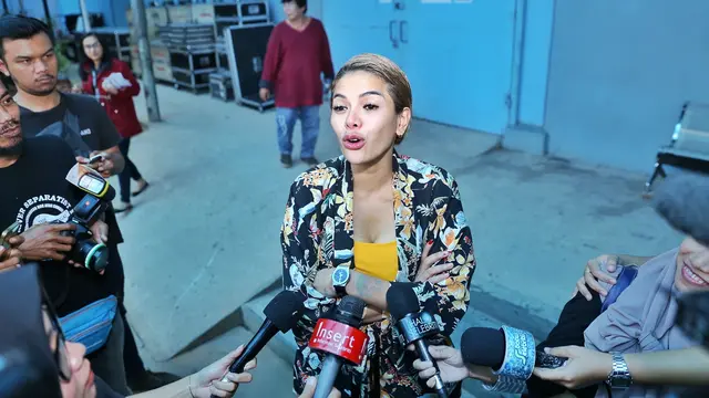 [Bintang] Nikita Mirzani