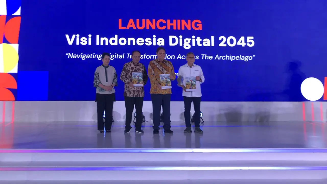 Menteri Perdagangan (Mendag) Zulkifli Hasan menghadiri  peluncuran Visi Indonesia Digital 2045 di Hotel Indonesia Kempinski, Rabu (13/12/2023). (Elza/Liputan6.com)