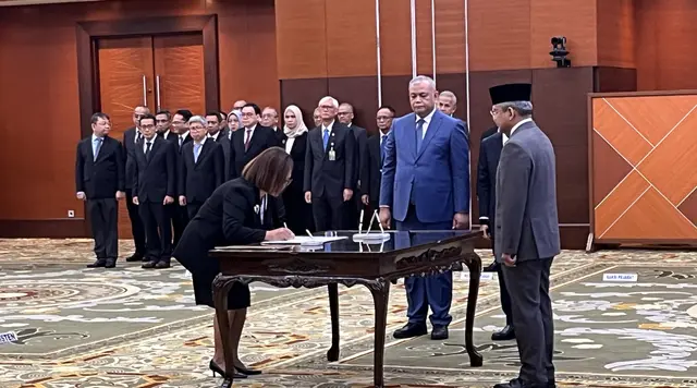 Suahasil Nazara Melantik 14 Pejabat Baru, Ini Daftarnya