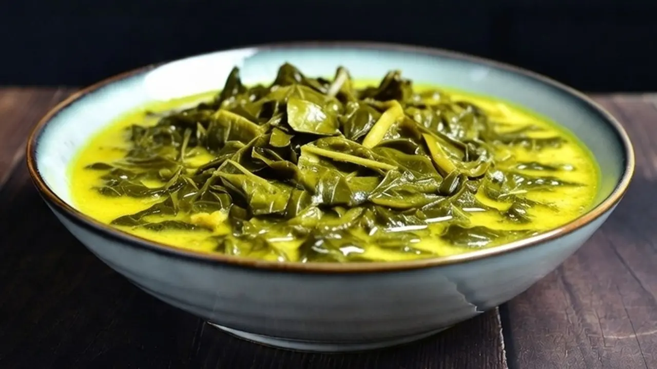 Daun Singkong Bumbu Kuning