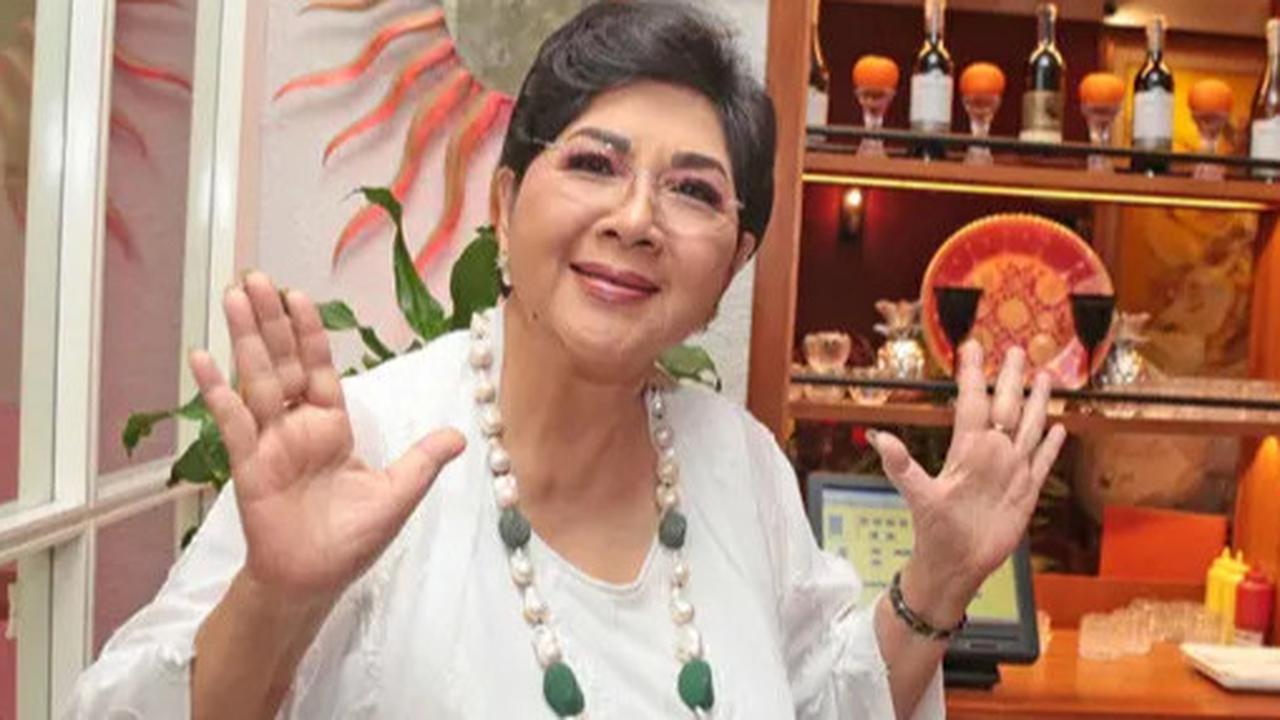 Cerita Titiek Puspa Sembuh dari Kanker Serviks Hanya dengan Meditasi 13 Hari