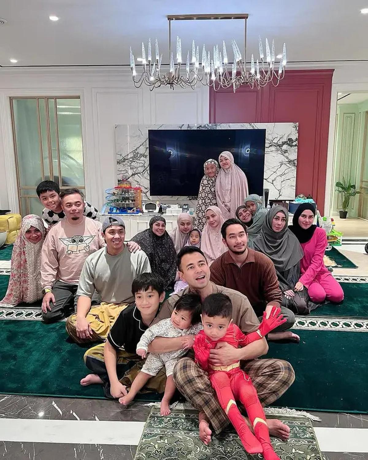 Menu Sahur di Rumah Raffi Ahmad Jadi Sorotan, Warganet Sebut Tetap Merakyat