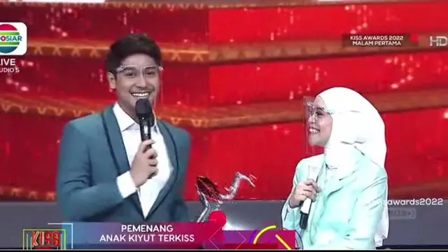Kiss Awards 2022 "Malam Pertama".