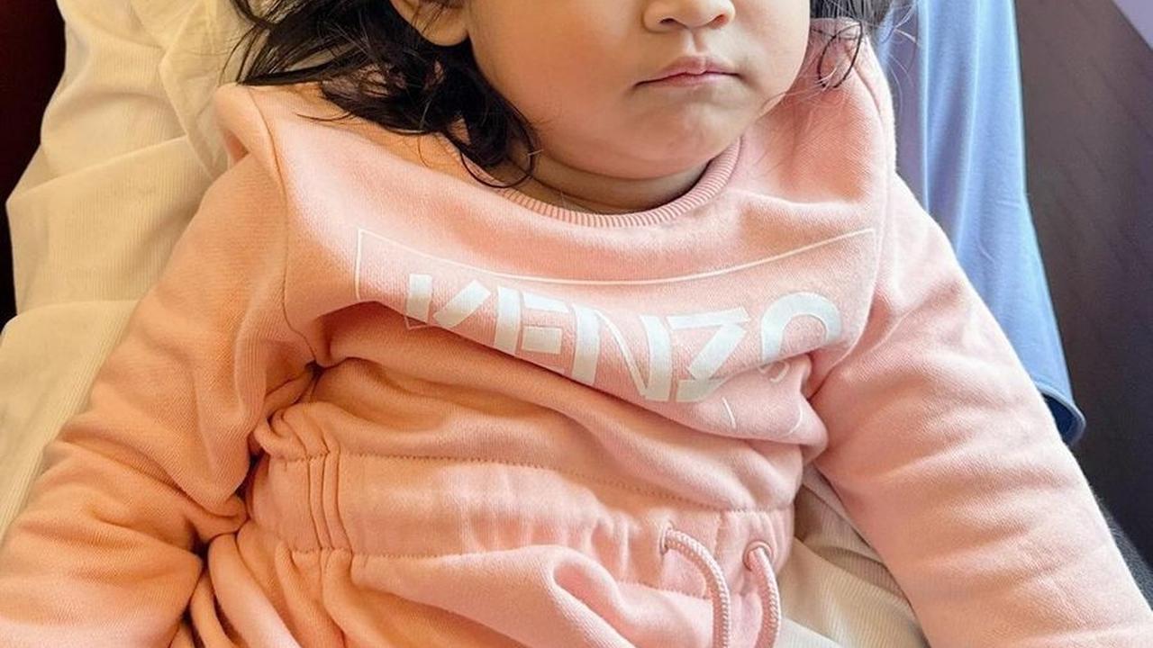 Di usia tersebut, Ria Ricis mengungkapkan bahwa seharusnya Moana, yang berada dalam usia normalnya, sudah bisa menyebutkan beberapa kata.<br><br>