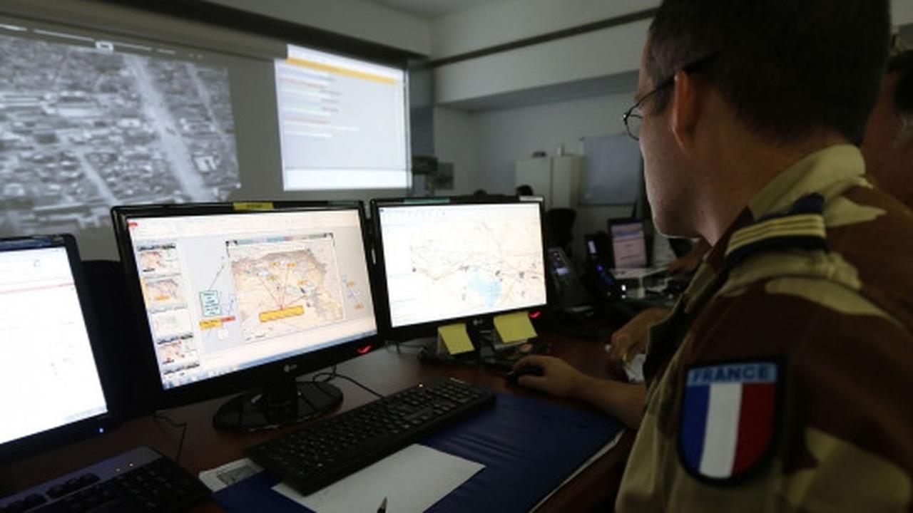 Intip ruang pemantau ISIS yang didirikan militer Prancis