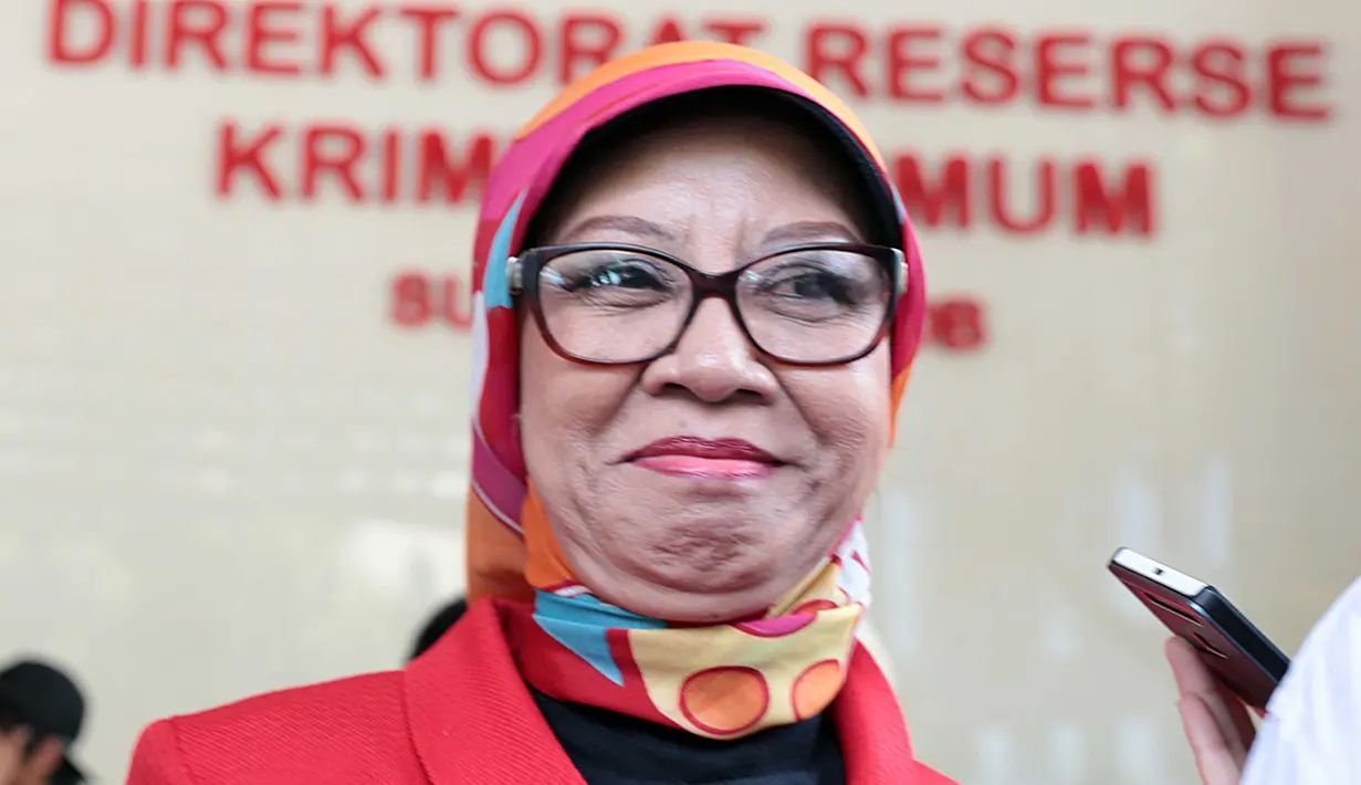 Sejak kasusnya bergulir, pihak Ariyani menunggu itikad baik dari mantan suaminya, motivator Mario Teguh untuk meminta maaf di depan publik. Lantaran tidak adanya permintaan maaf, Aryani meneruskan laporannya. (Deki Prayoga/Bintang.com)