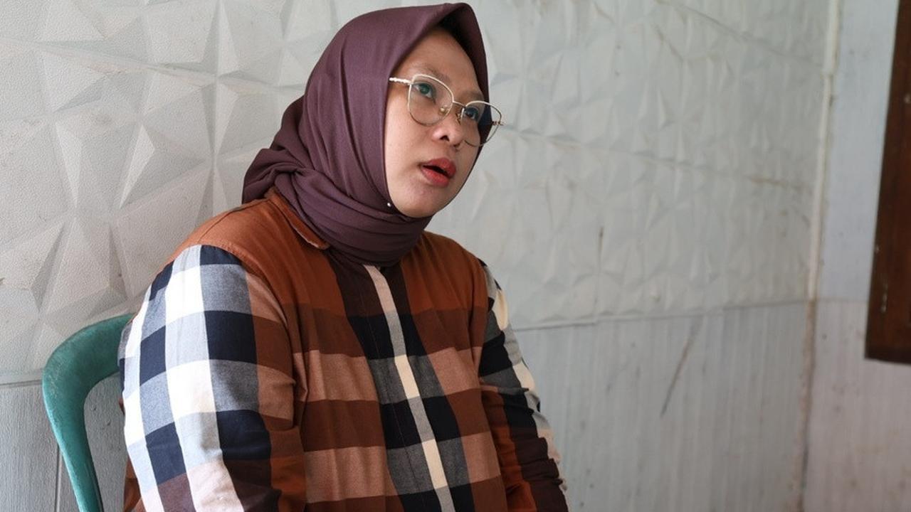 7 Potret Istri Sandy Permana Sebut Terduga Pelaku Langsung Kabur Bersama Anak dan Istrinya Usai Menikam - Ingin Nyawa Dibayar Nyawa